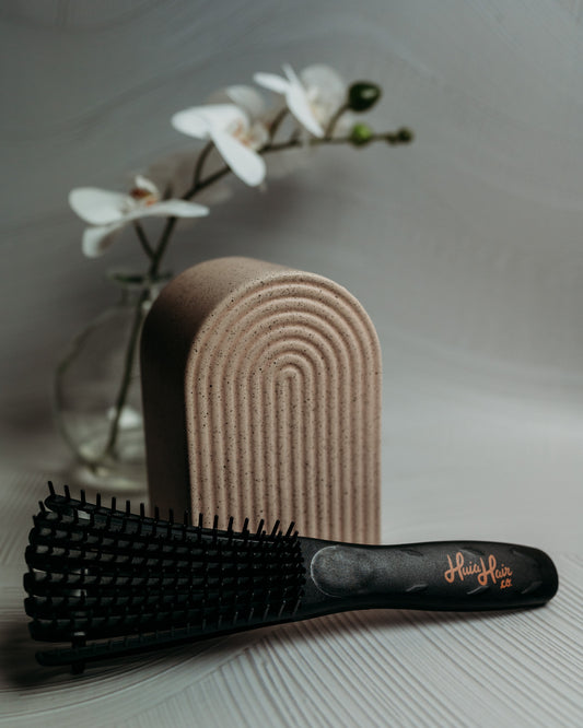 Huia Hair Co Detangling Brush